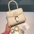 MC-Delvaux-037