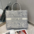 MC-Christian Dior-3747