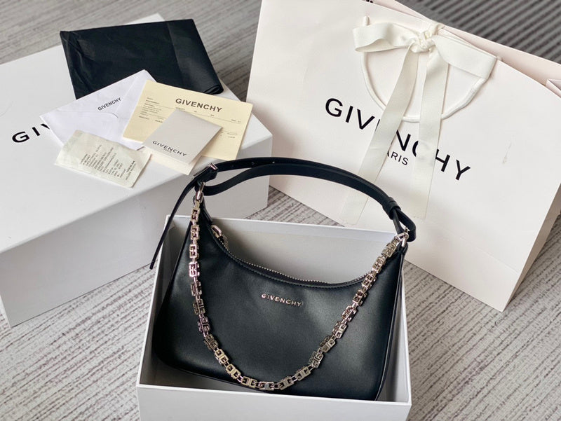 MC-GIVENCHY-548