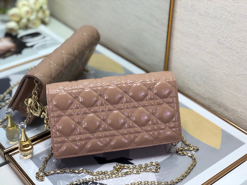 MC-Christian Dior-3749