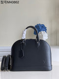 MC-LV-Bags-4122