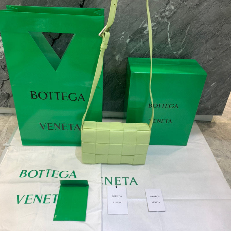 MC-Bottega Veneta-2135
