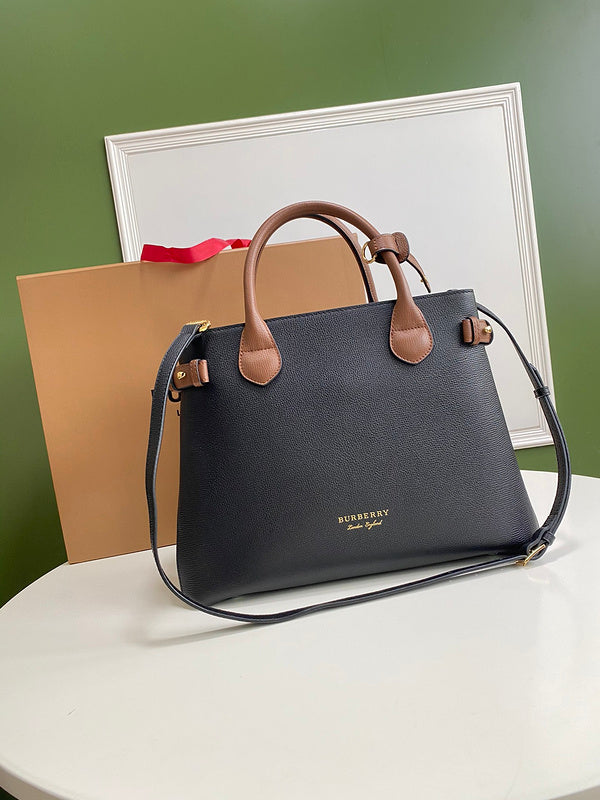 MC-Burberry-563