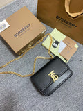 MC-Burberry-564