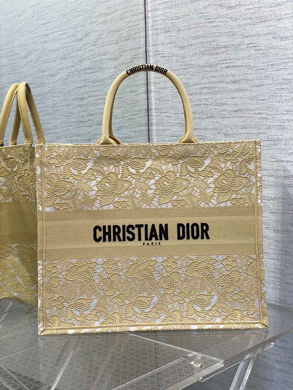 MC-Christian Dior-3779