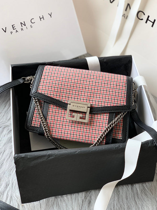 MC-GIVENCHY-555