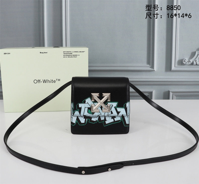 MC-OFF White-542