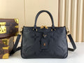 MC-LV-Bags-4176
