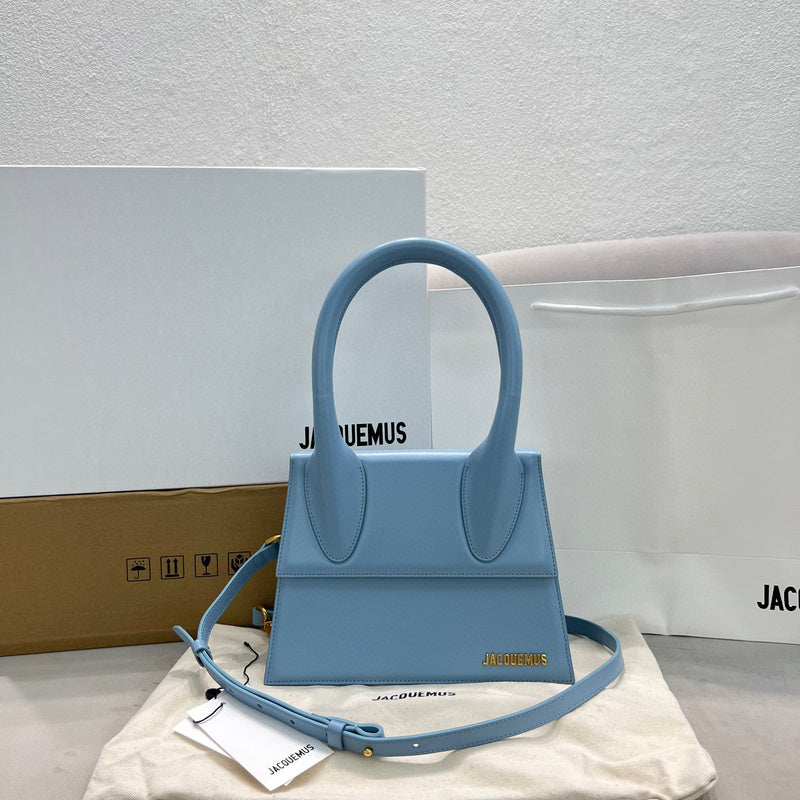 MC-JACQUEMUS-308