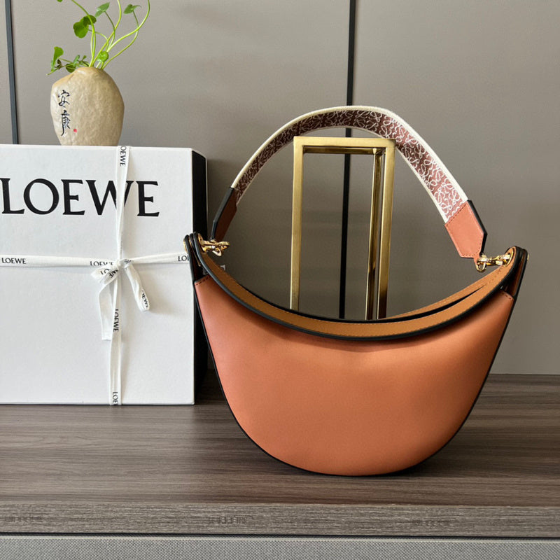 MC-Loewe-1075