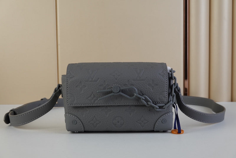 MC-LV-Bags-4200