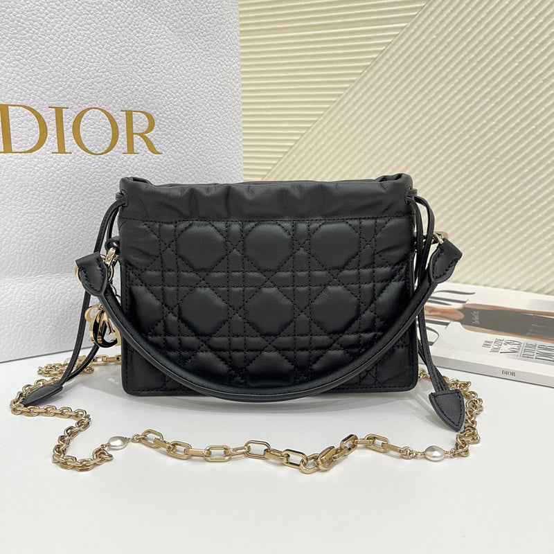 MC-Christian Dior-3846