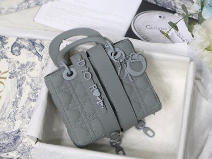 MC-Christian Dior-3857