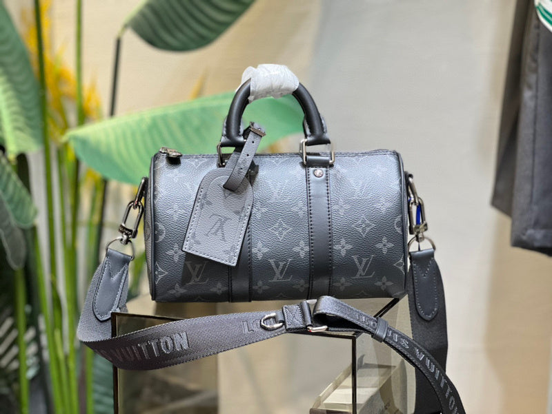 MC-LV-Bags-4221