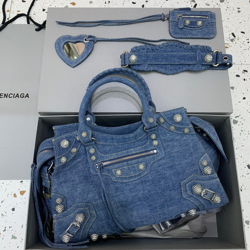 MC-Balenciaga-1672