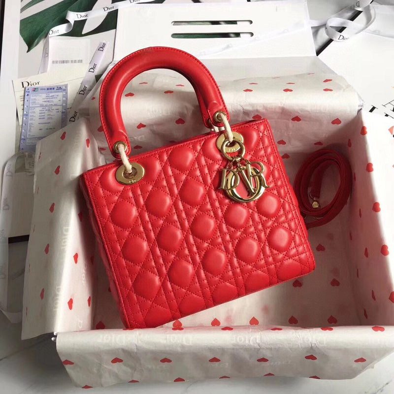 MC-Christian Dior-3876