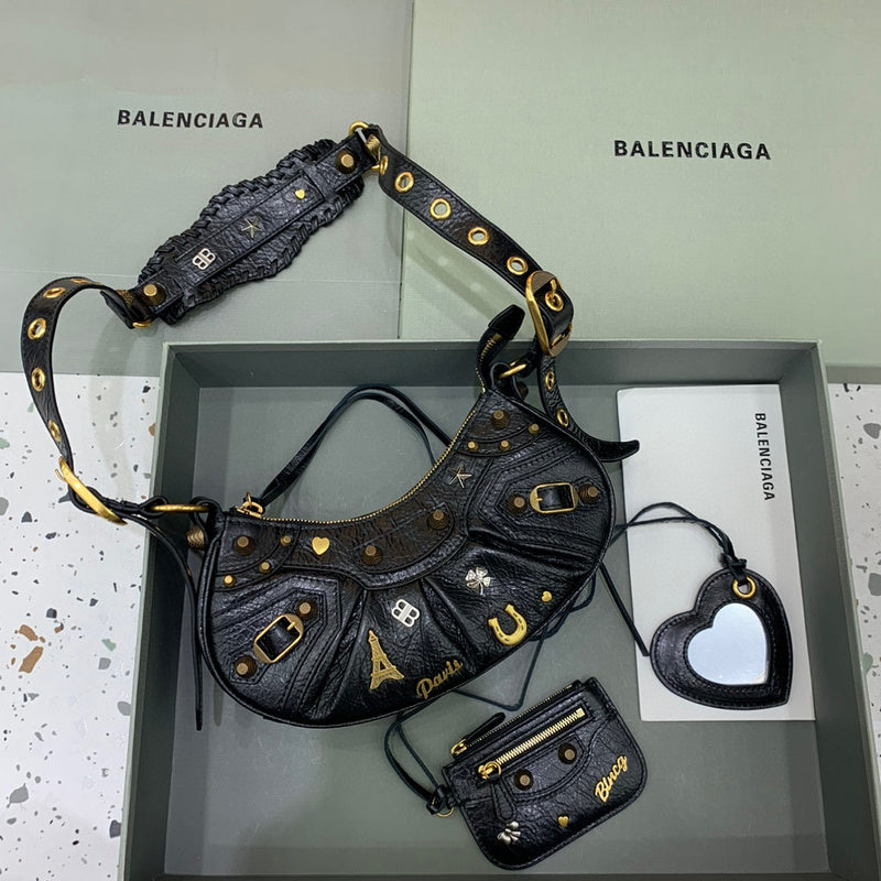 MC-Balenciaga-1677