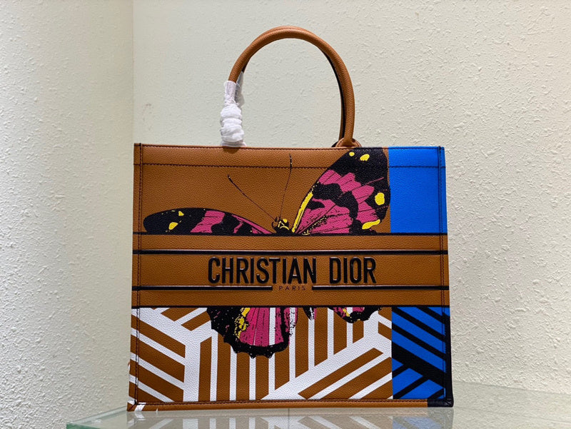 MC-Christian Dior-3906