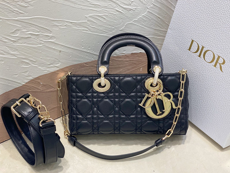 MC-Christian Dior-3907