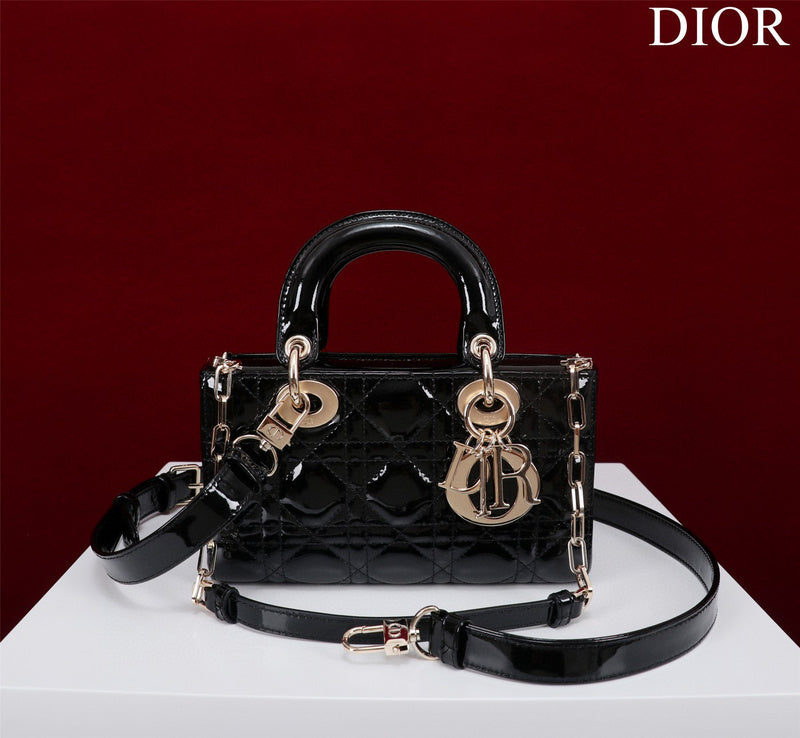 MC-Christian Dior-3916