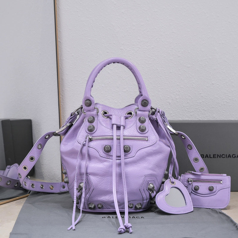 MC-Balenciaga-1688