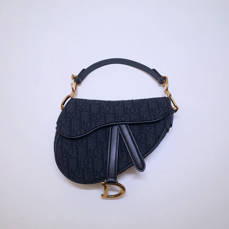 MC-Christian Dior-3923
