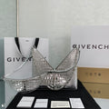 MC-GIVENCHY-569