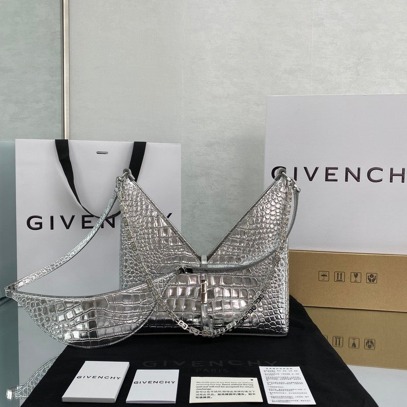 MC-GIVENCHY-569