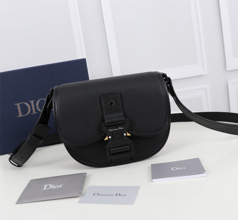 MC-Christian Dior-3927