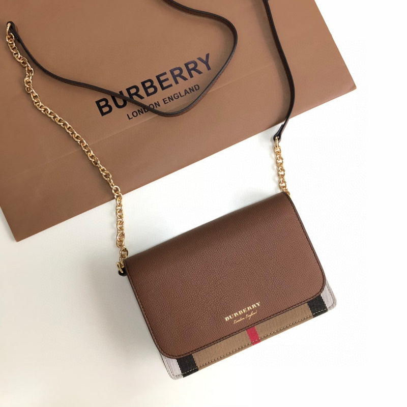 MC-Burberry-582