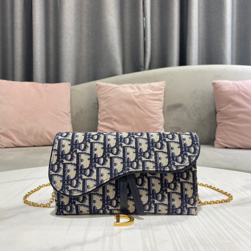 MC-Christian Dior-3932