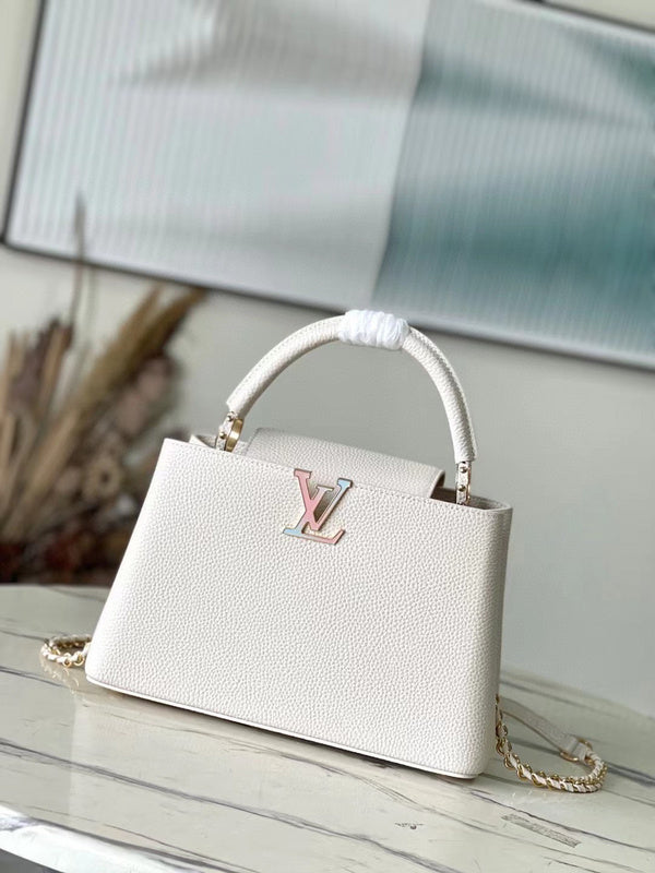 MC-LV-Bags-4293
