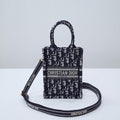 MC-Christian Dior-3934