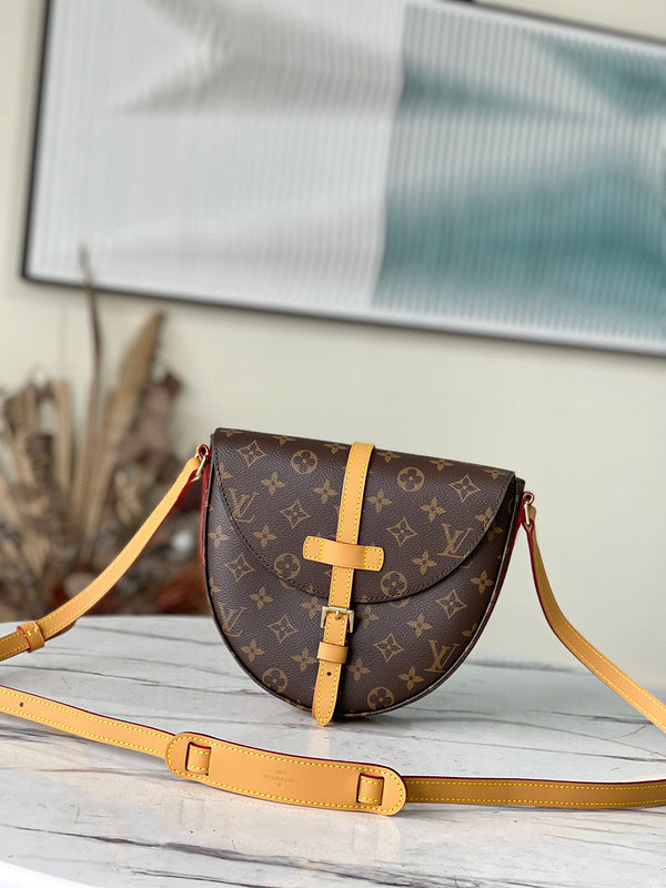 MC-LV-Bags-4298