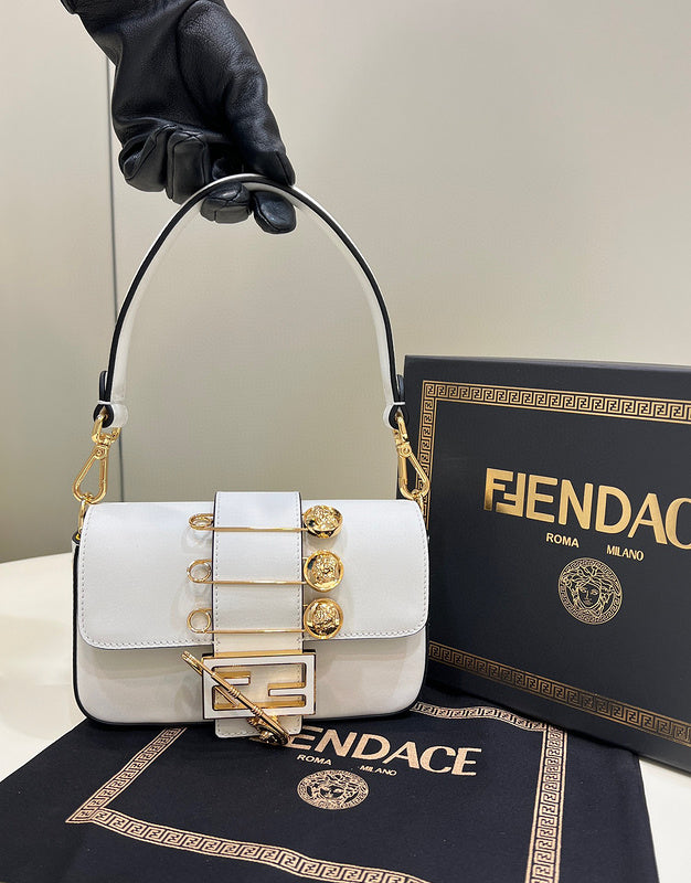 MC-FENDI-4158