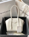 MC-GIVENCHY-575