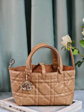 MC-Christian Dior-3959