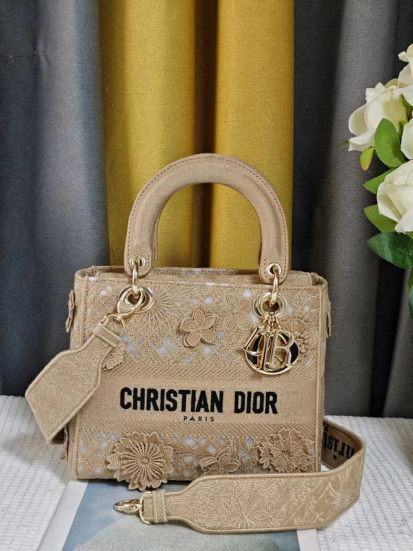 MC-Christian Dior-3962