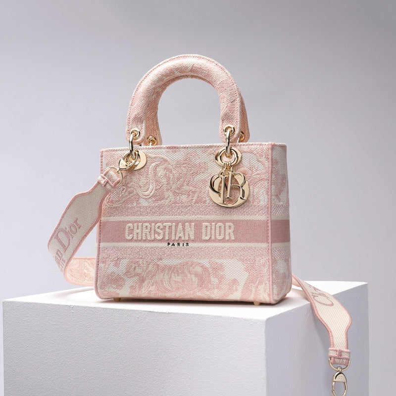 MC-Christian Dior-3963
