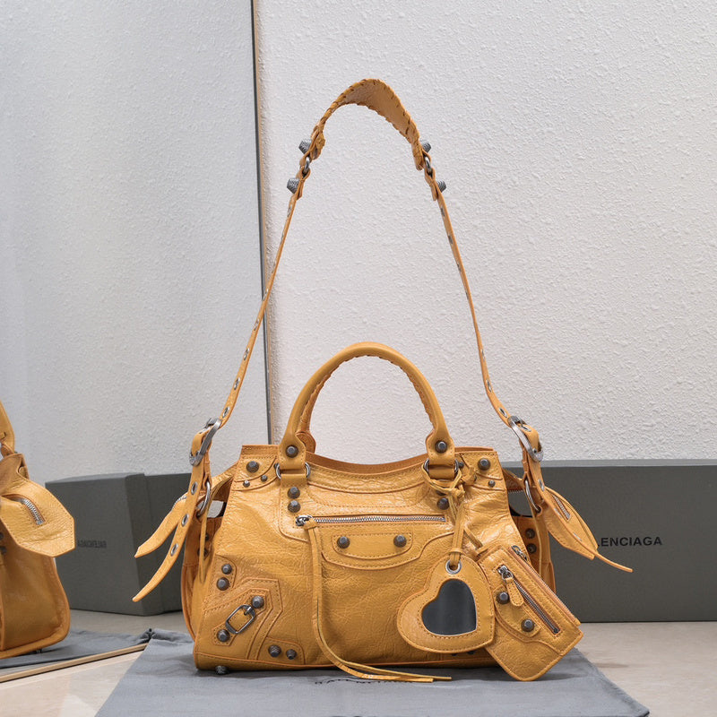 MC-Balenciaga-1709