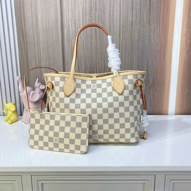 MC-LV-Bags-4345