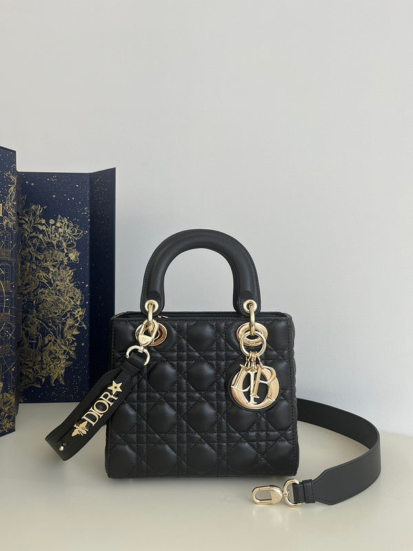 MC-Christian Dior-3986