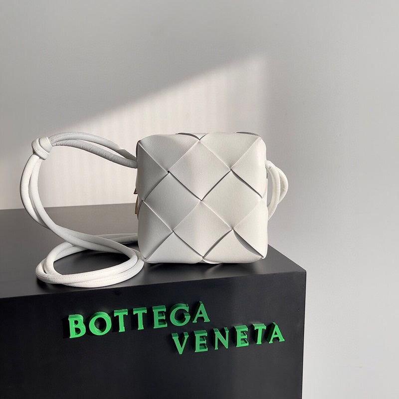 MC-Bottega Veneta-2243