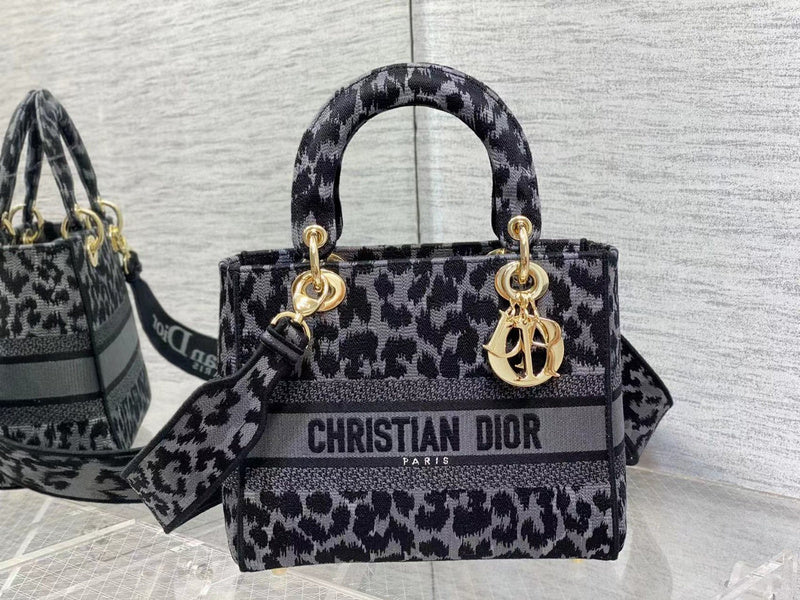 MC-Christian Dior-3998