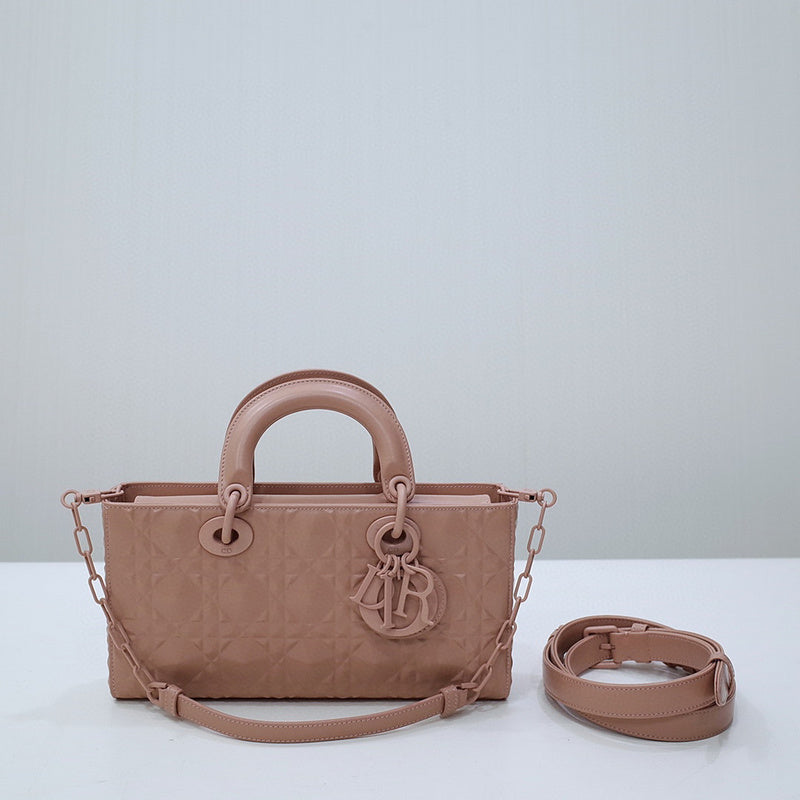 MC-Christian Dior-3999