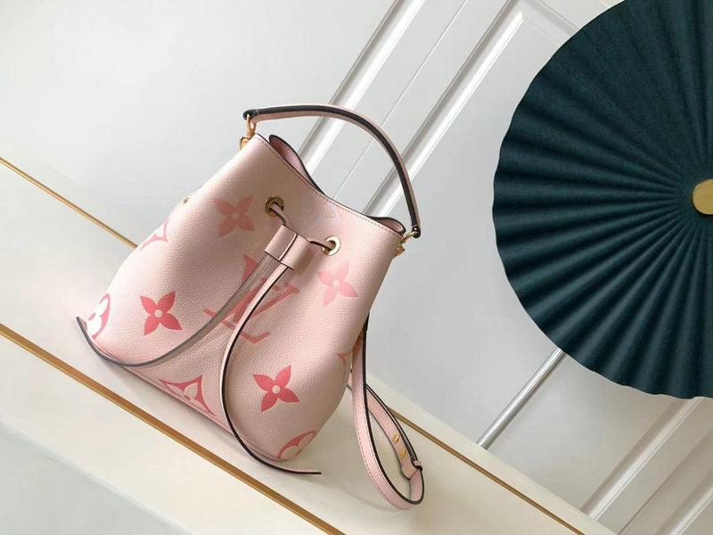 MC-LV-Bags-4377