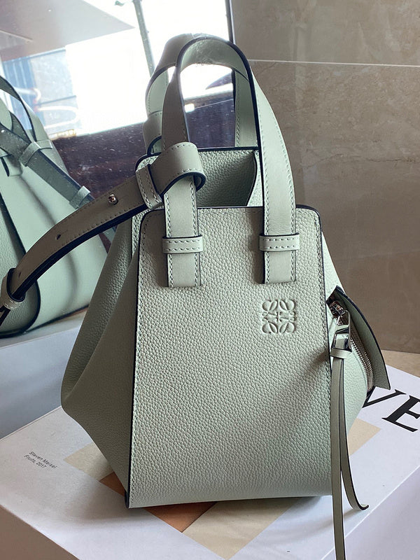 MC-Loewe-1124