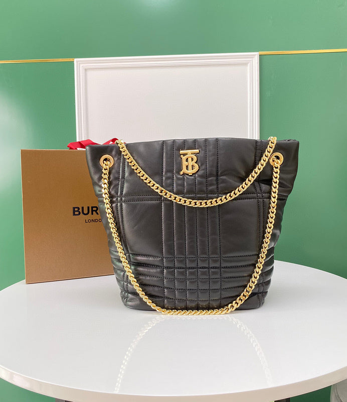 MC-Burberry-598