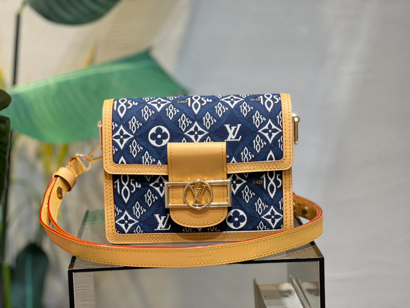 MC-LV-Bags-4382