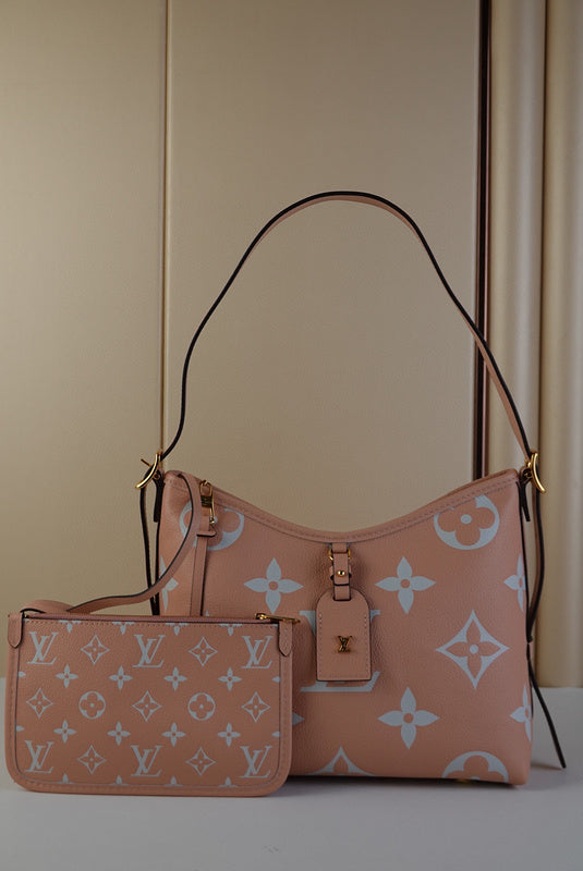 MC-LV-Bags-4386